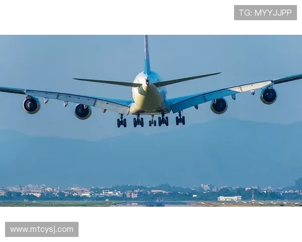 重返十八岁，那片永不落幕的蓝色天空